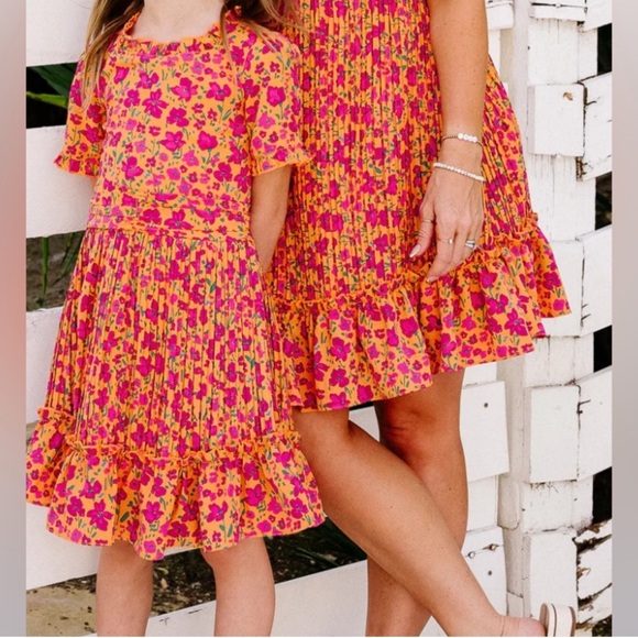 IVY CITY CO MINI RAVEN DRESS - Picture 3 of 7